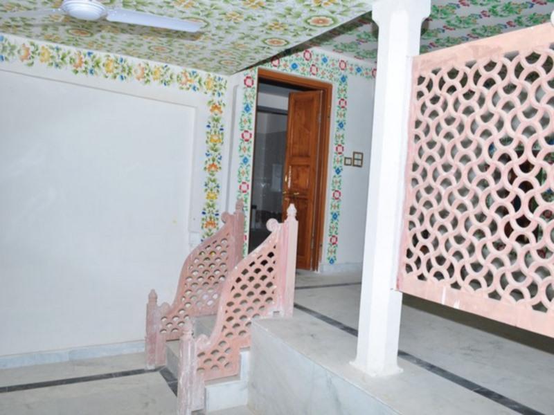 Hotel Suroth Mahal Luhāru Esterno foto